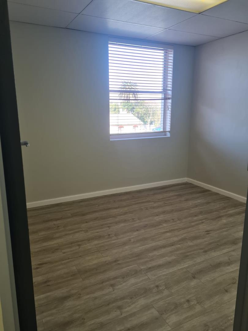 To Let Commercial Property for Rent in Wynberg Western Cape
